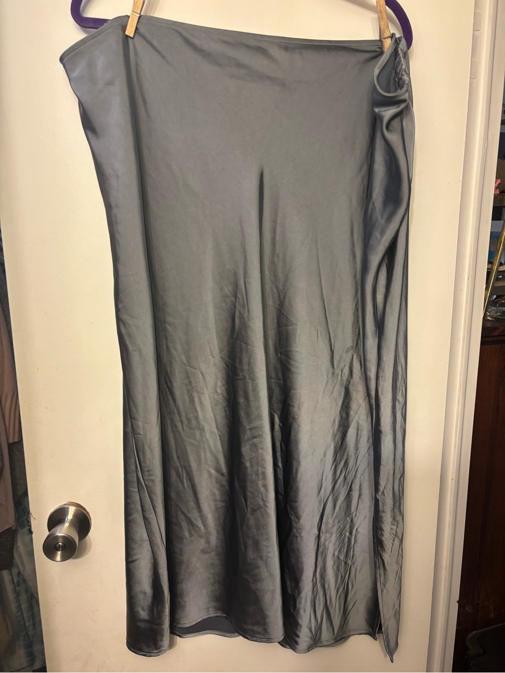 Old Navy woman’s Satin Slip Skirt in Steel Gray size 3xl